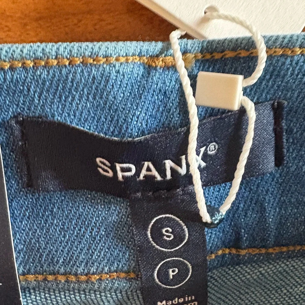NWT SPANX Women’s Wide Leg Cropped Denim Jeans Small S Washed Blue - Picture 9 of 12